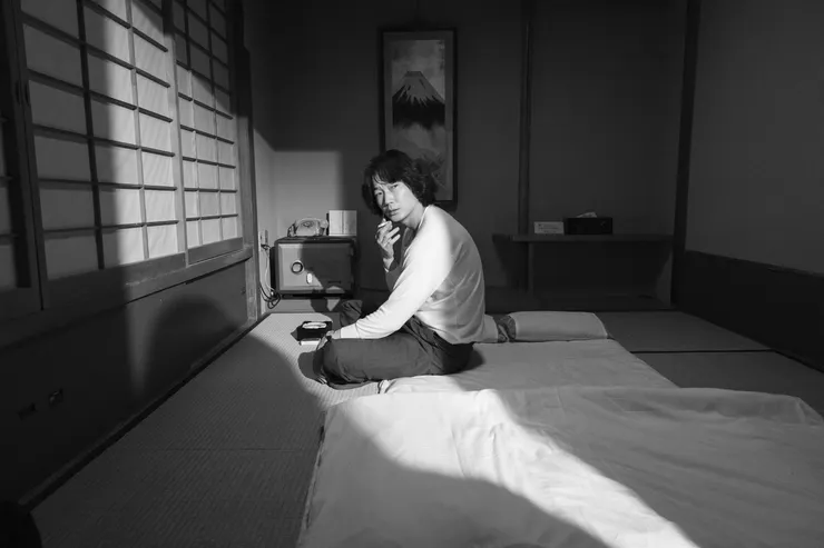 《星與月是天上的洞》