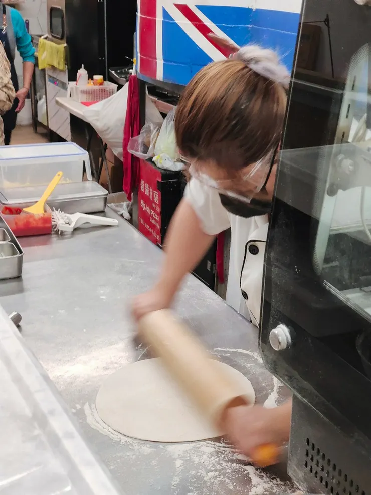 在醬醬披薩的慶生趴踢！台南手工披薩/生日親子餐廳推薦│窯烤披