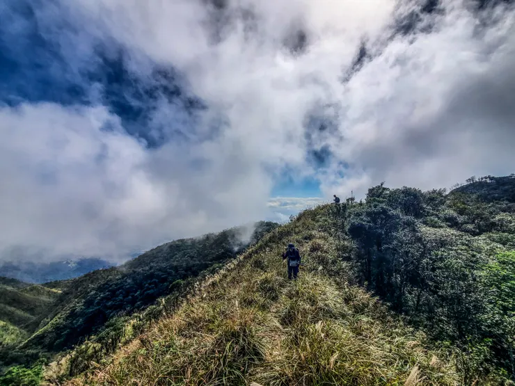 終於有走在稜線的開濶感了
