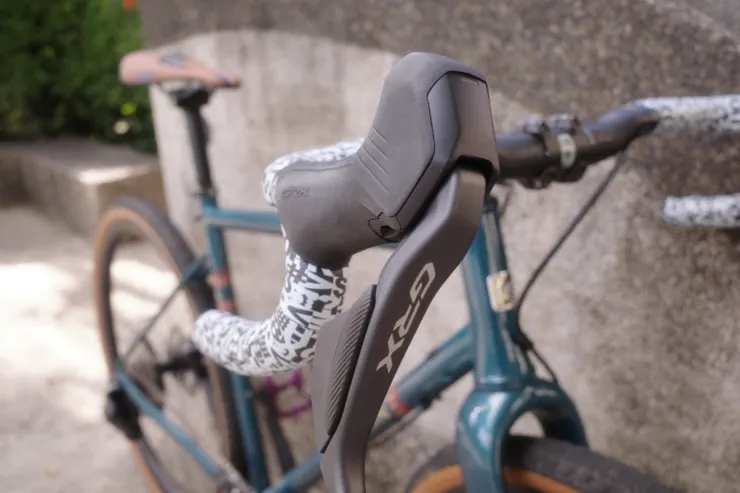 無線變把,手感握感都較上一代有所提升。