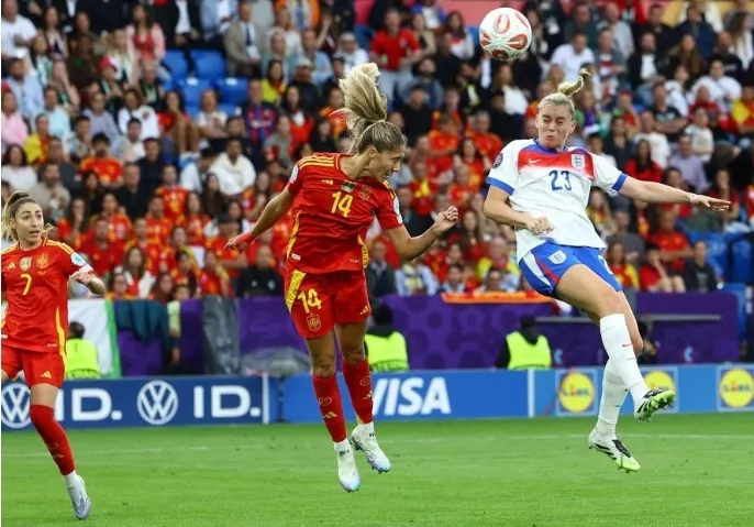 阿歷西亞蘿素頭槌建功助英格蘭追和1:1