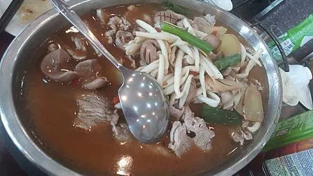 [花蓮美食]有KTV設備、包廂服務，盡情暢飲啤酒中無菜單料理