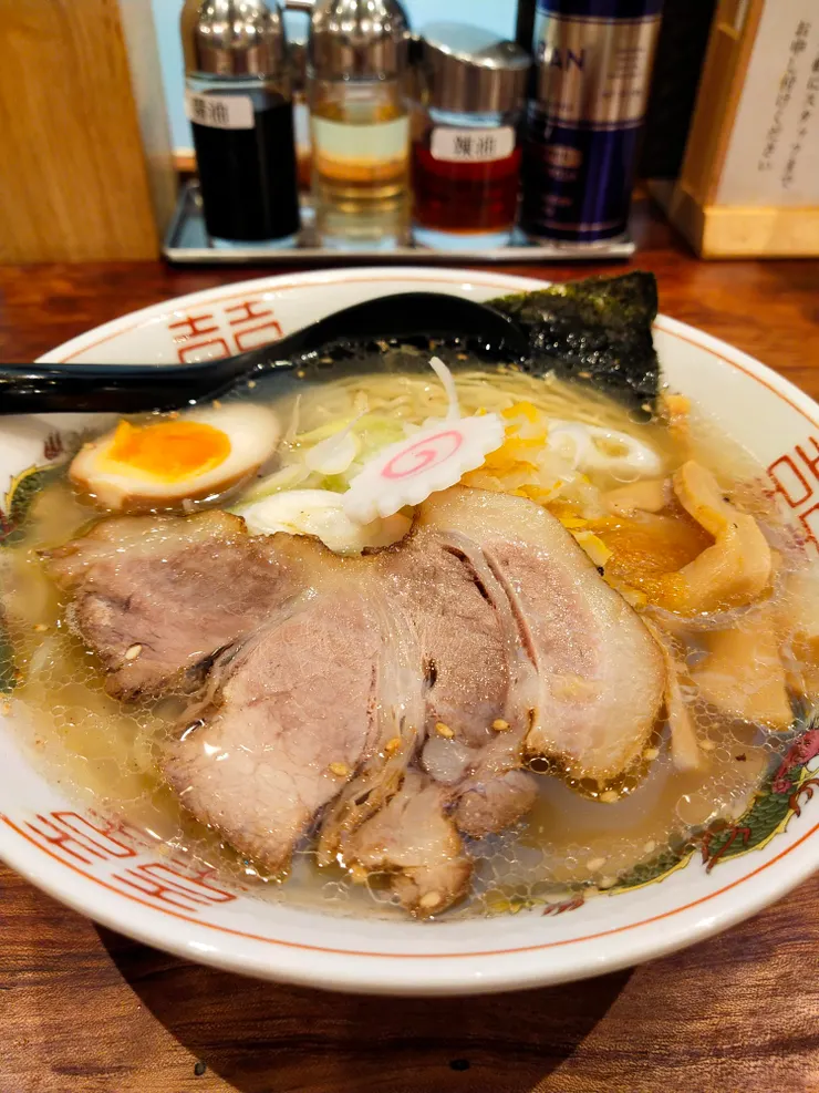 這碗鹽味拉麵很厲害