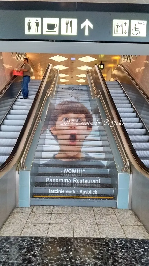 很棒的設計, 而且要在某一個角度才看得到