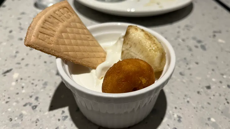 肚子已經被撐到最大了。