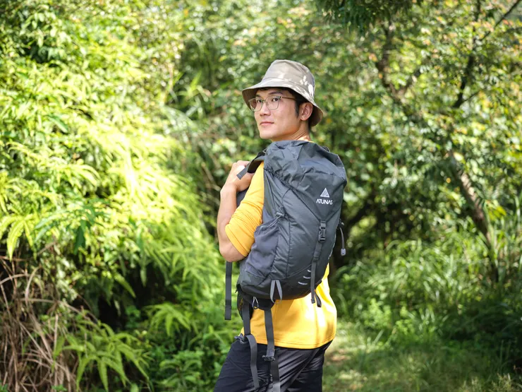 「第15屆歐都納無痕山林」方案C贈品-旅遊登山背包 18L