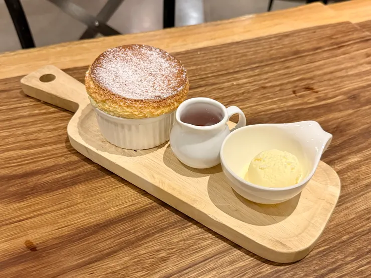 甘曼怡舒芙蕾(香草) 250元