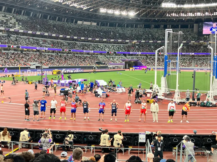 觀眾在哪裡，選手介紹就在哪裡