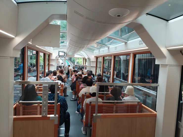 太平山纜車內部