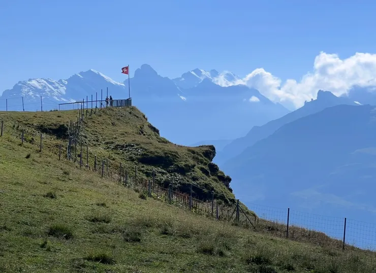 山區到處都有觀景台