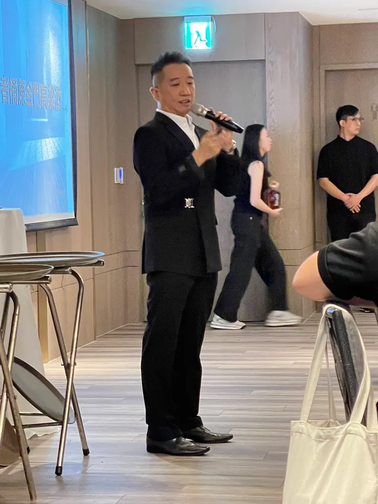 希望他下次看到我不要打我