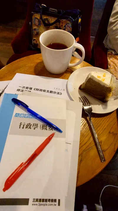 焙茶柚香千層薄餅&百香抹茶塔