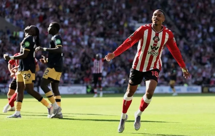 伊斯多亞射入一球助新特蘭大勝3:0