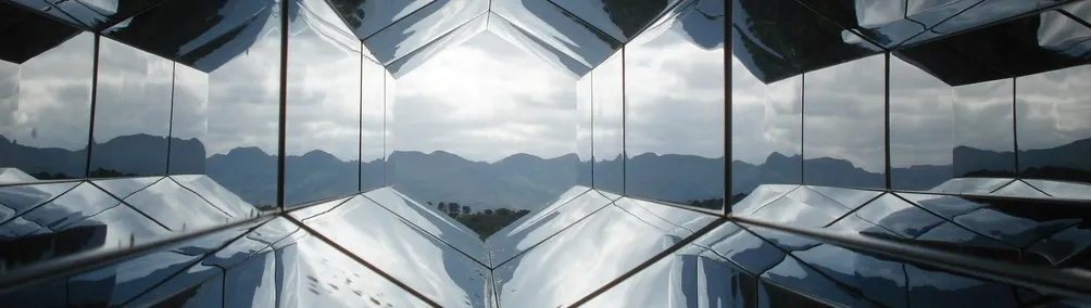 Shadow 浮光掠影的沙龍