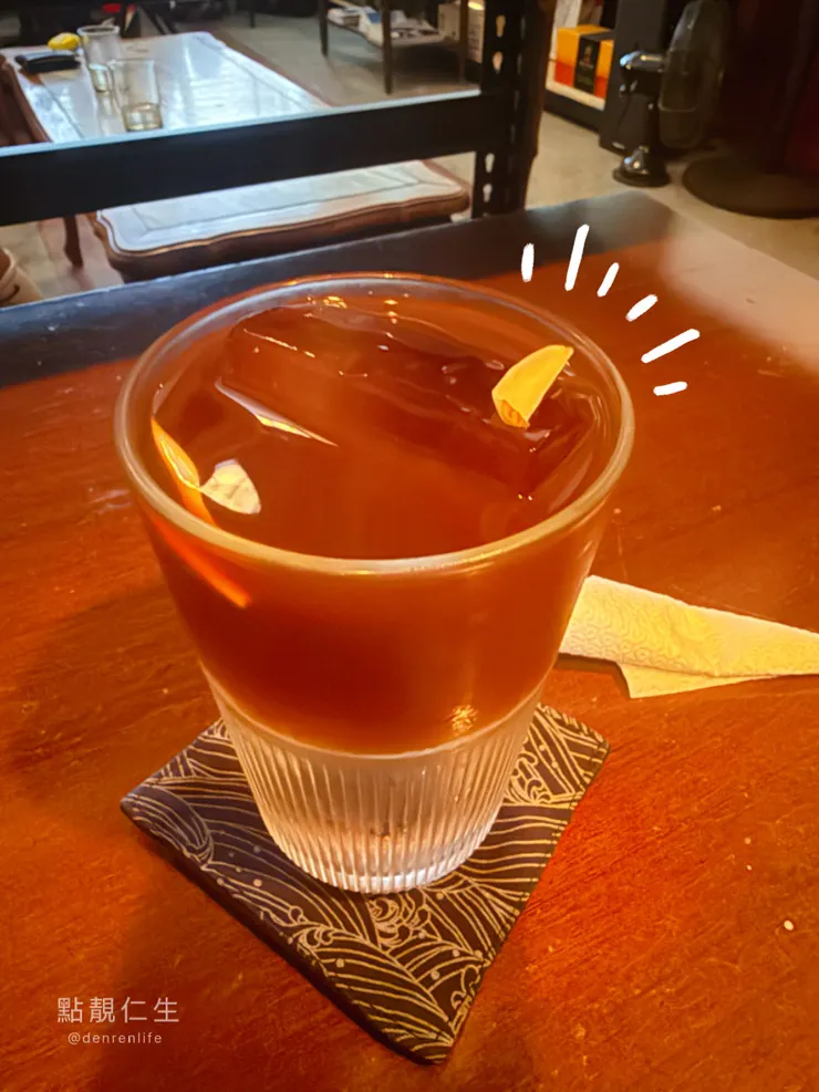 老宅咖啡廳 菸花｜很美有漸層