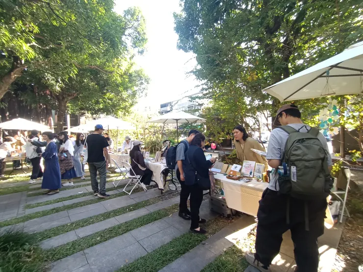 玉子的攤位「共鳴工作室x實驗室」