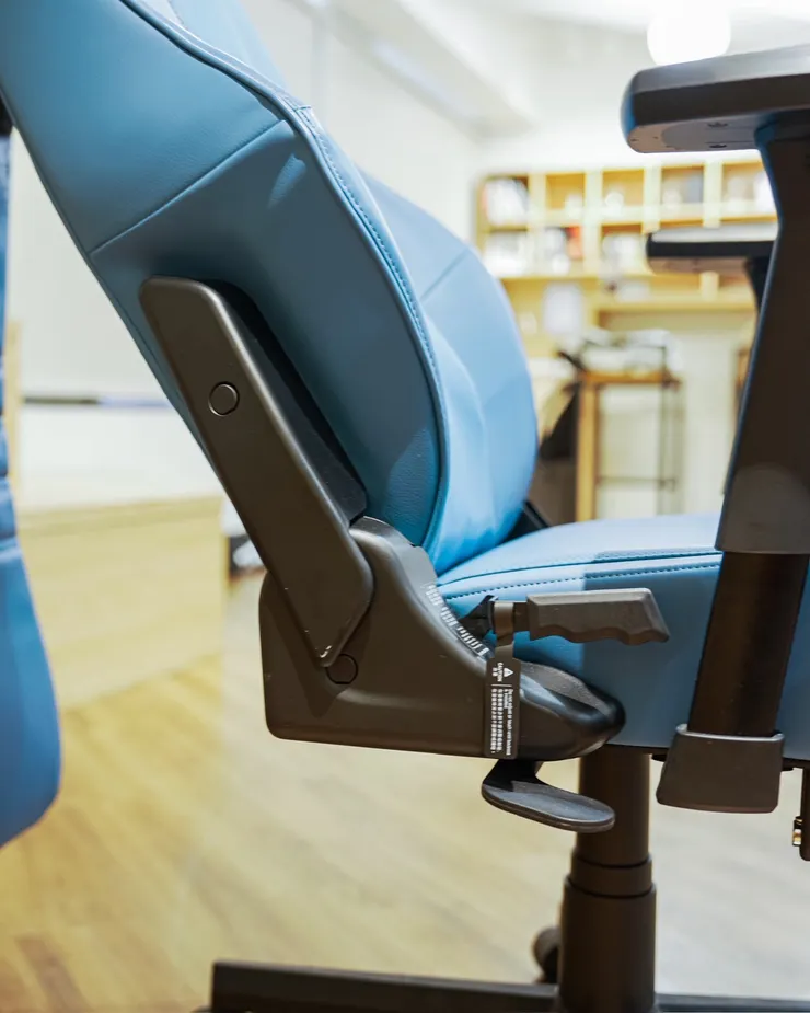 會為你按摩的人體工學椅！OSIM天王工學椅真的是太舒服，創作者、上班族必愛 #品牌合作 #Dcard