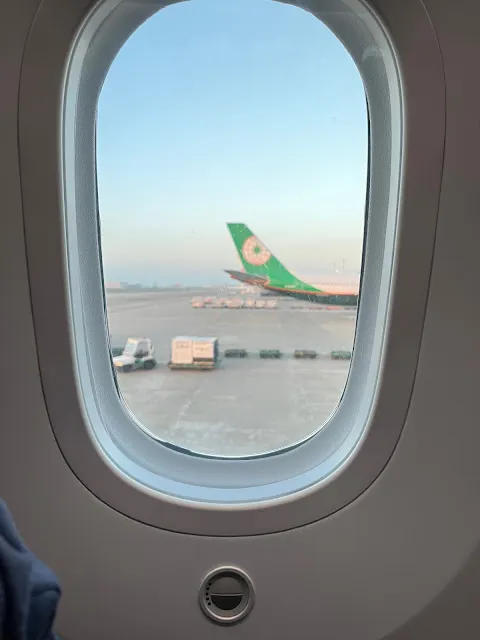 飛行日記(57) 新加坡航空 台北TPE - 新加坡SIN SQ879