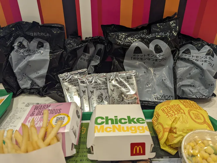 四份快樂兒童餐獲得的熱量快樂