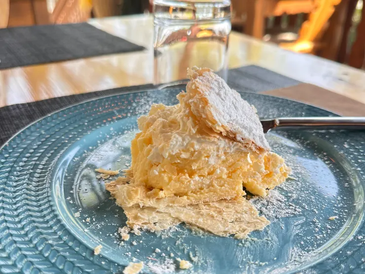 酥皮也是靈魂，添加酥脆的口感