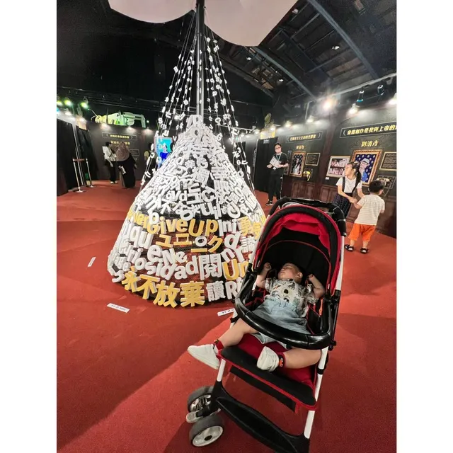 睡成這樣，我只能用睡覺來紀錄到此一遊😂