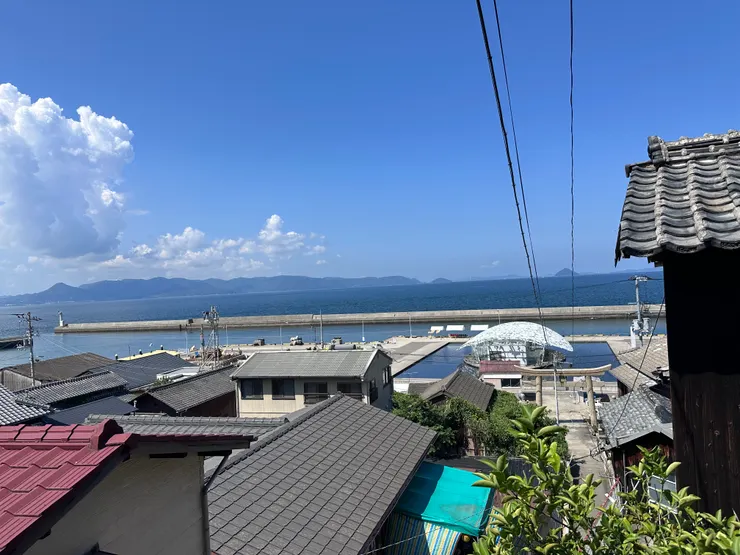 遠眺-有看到港口和男木島之魂