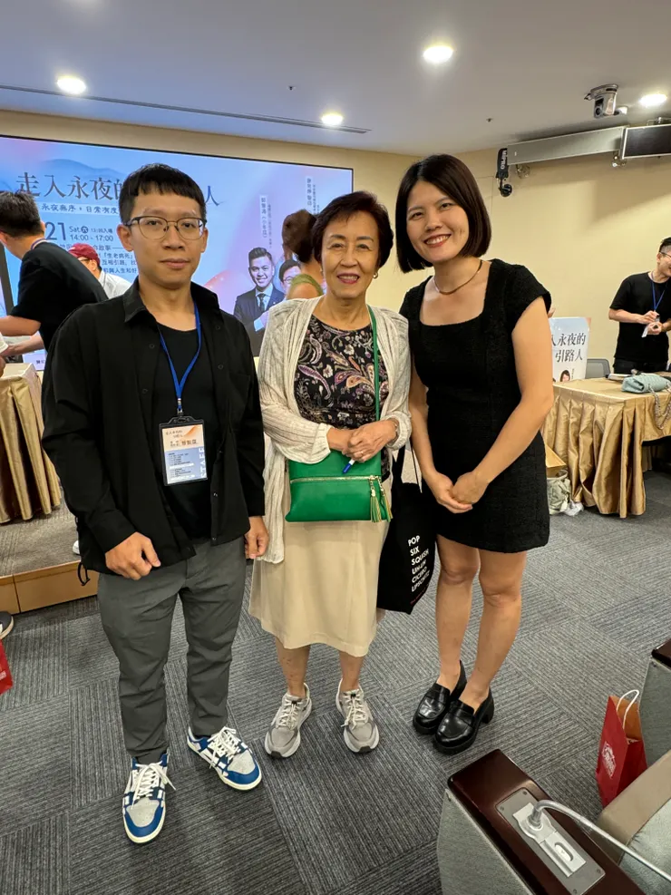 溫暖的鄭老師給了我們很多鼓勵