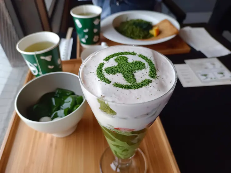 京都。宇治。中村藤吉本店