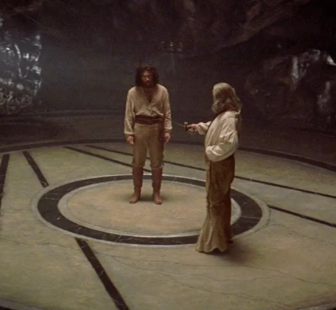 蒙面俠蘇洛(1998)中,德拉維加對穆列塔的訓練,也是最早在影視作品中出現Destreza概念的作品之一。