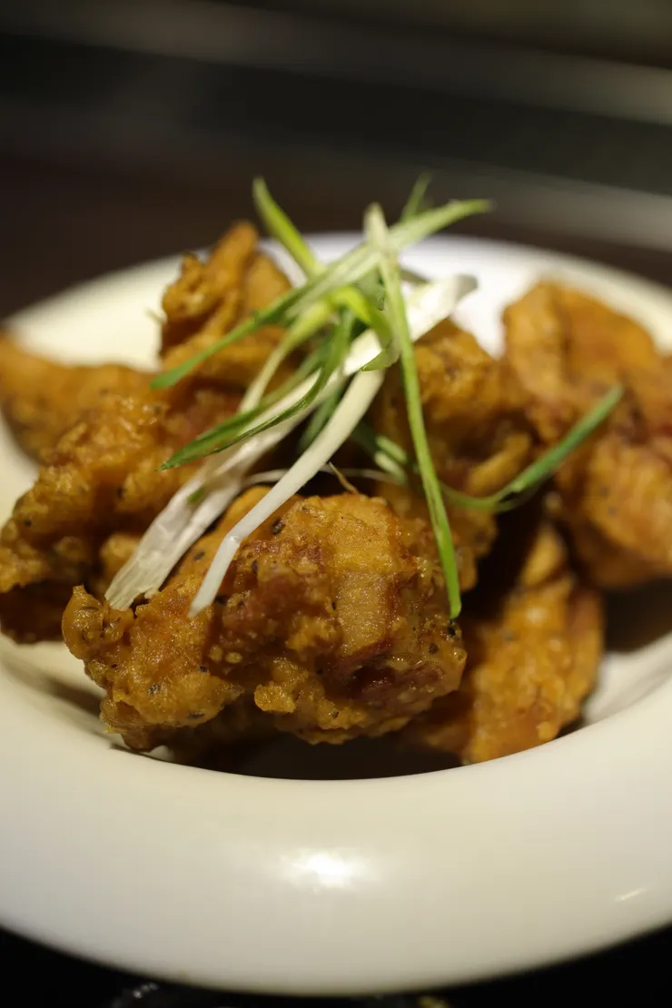 鮮嫩多汁的炸雞