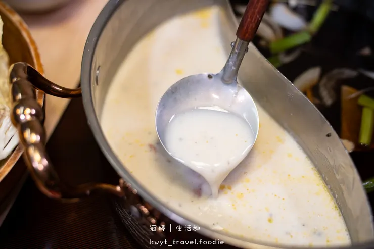 [礁溪火鍋吃到飽]樂樂壽喜燒日式鍋物放題，火鍋吃到飽538元起，無限量供應現切原肉、蔬菜車、冰淇淋，礁溪火車站附近美食餐廳，附最新吃到飽價位