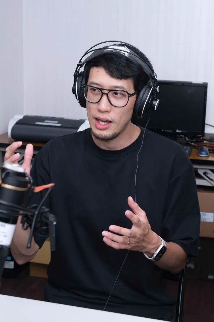 （圖說：在人生的十字路，年輕的迺哥作了一個回應上帝呼召的決定，成為網路宣教士。）