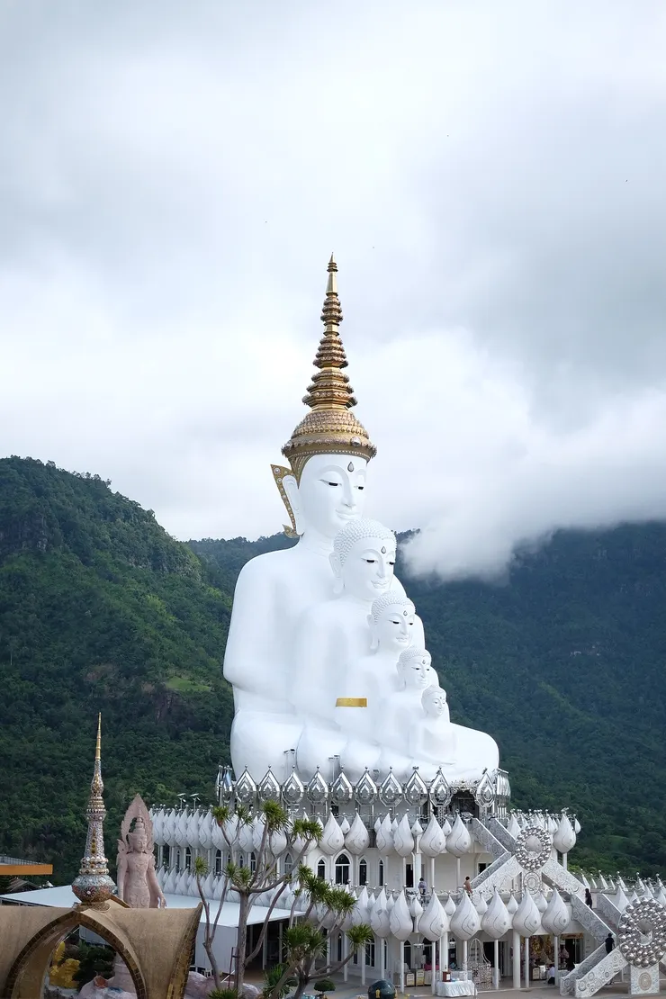 Wat Phra That Pha Sorn Kaew 泰國最美佛寺沒有之一！