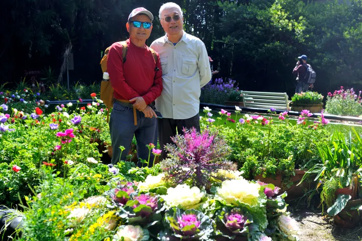 【臨老入花叢的雄哥與佳源】