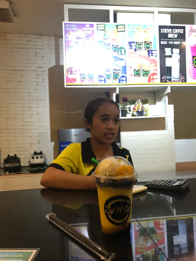 我點的是芒果Oreo，還不錯，但喝到最後有點甜 