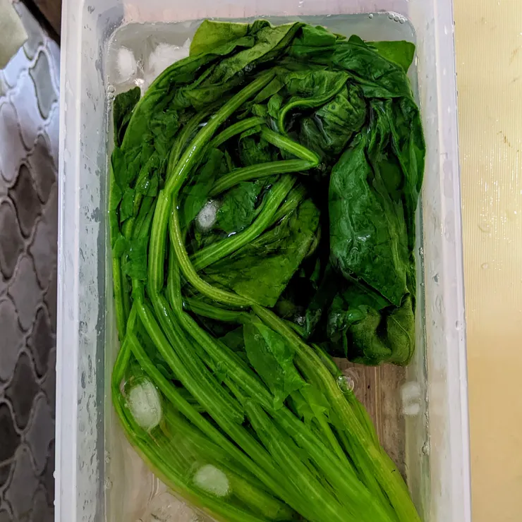 冰鎮可以保持翠綠的顏色喔