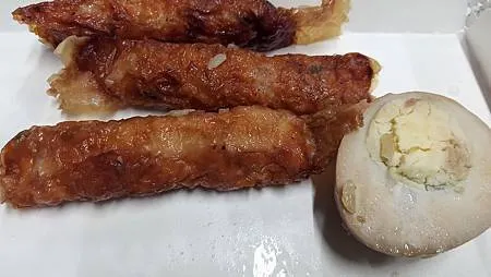 [台北美食]內湖區福德旺豬腳飯，便當有特色，鮮、香、味、美滋