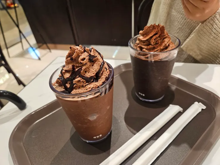 去星空圖書館路上隨便點的飲料，喝到好喝的飲料就是開心