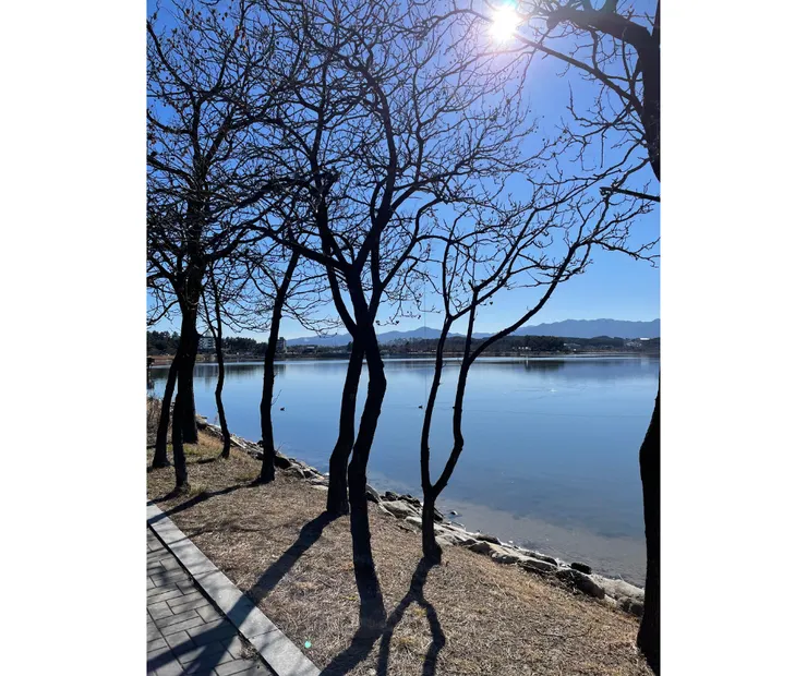 鏡浦湖（在鏡浦海邊旁邊）