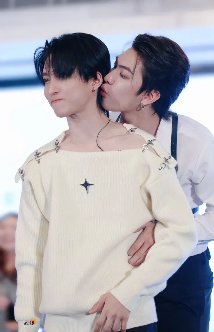 （📸 Credit to the watermark.🙏)