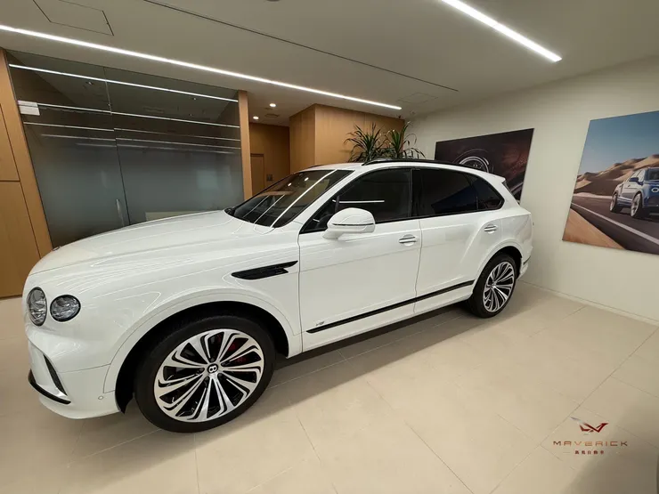 Bentayga V8日規外匯車