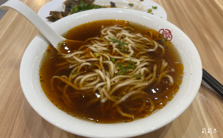 牛肉湯麵