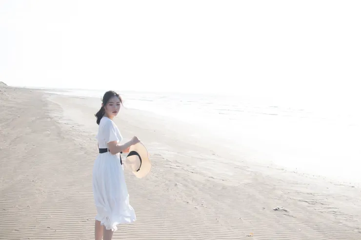 攝影看人生｜模特日常：花季般的感情與 J 先生／攝影：J 先生／後製：陳穩