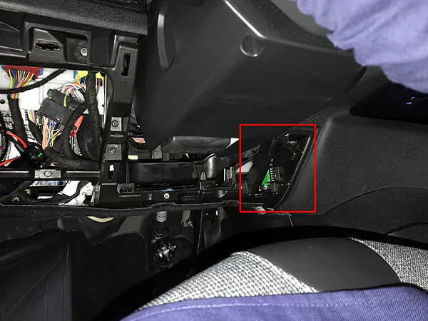 寶獅｜PEUGEOT 3008 30000 公里 回原廠保養檢查 兼附近散步