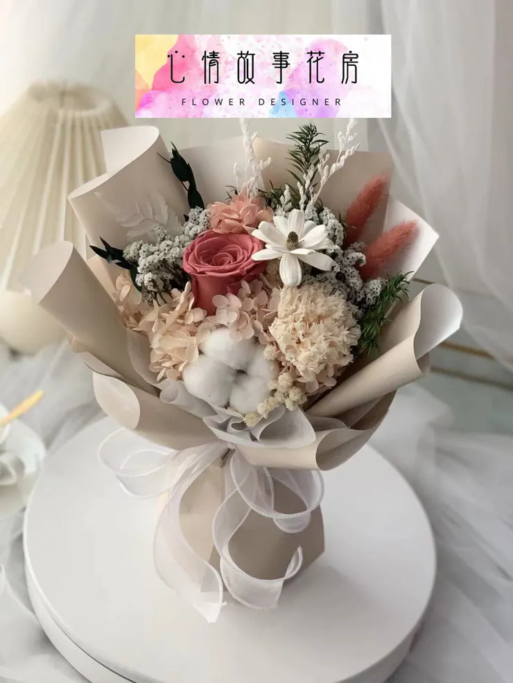 【心情故事花房】全新永生花花束隆重登場，送禮絕佳選擇！台南安南區推薦花店