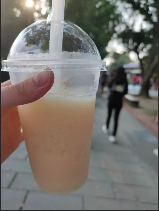 養樂多冰沙，還有加椰果