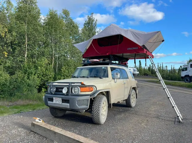 車頂露營 / 照片來源 :&nbsp;陳郁如的奇幻世界