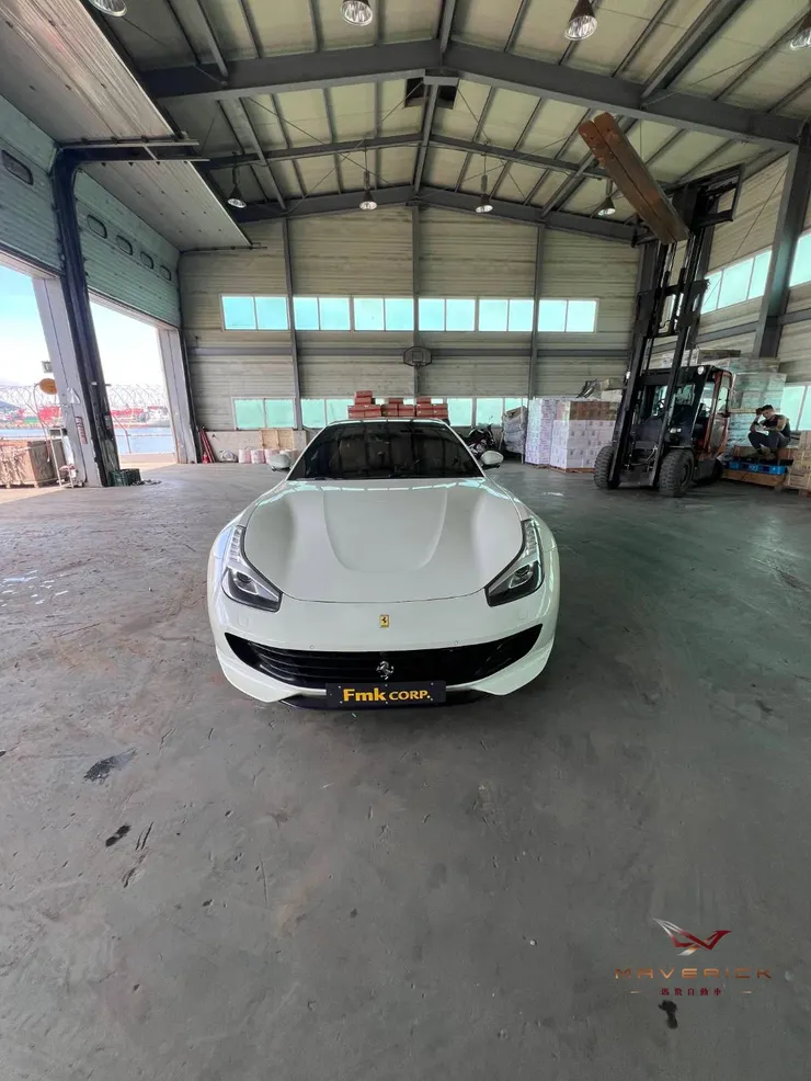 Ferrari GTC4 Lusso V12韓國二手車