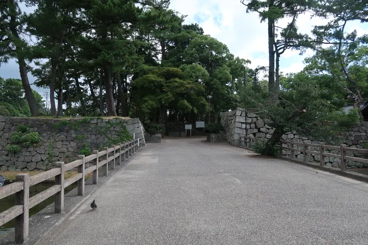 津城。比想像中大和多東西看。