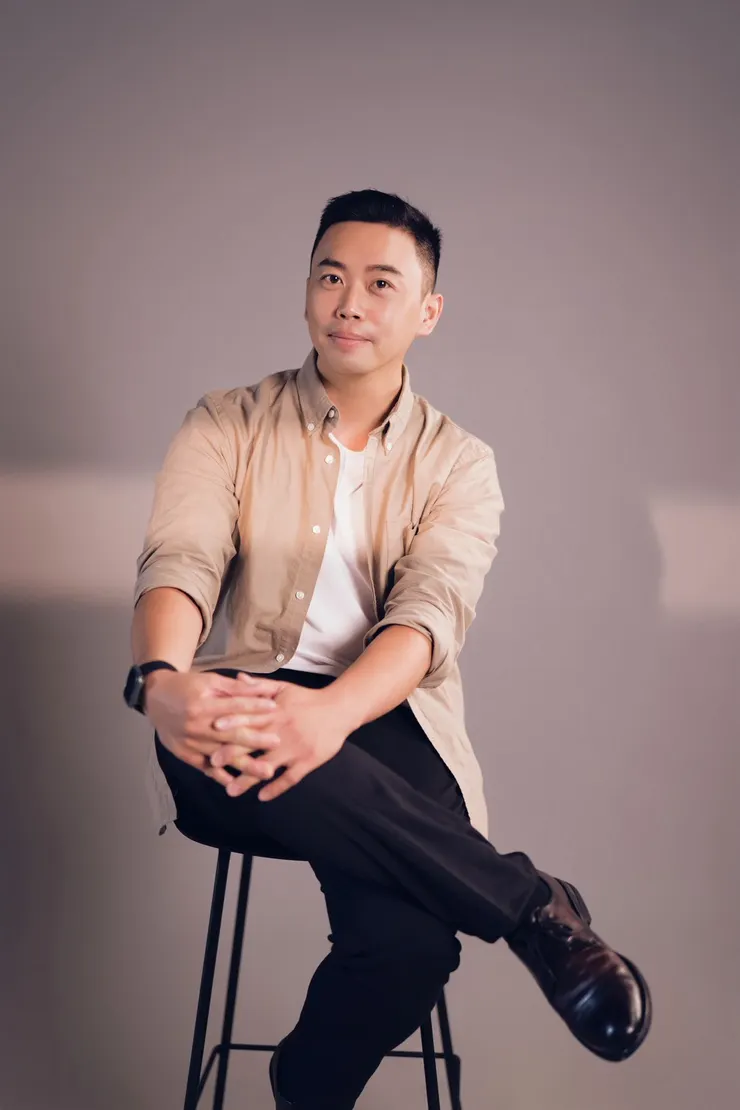 霸天數位負責人_炭吉郎